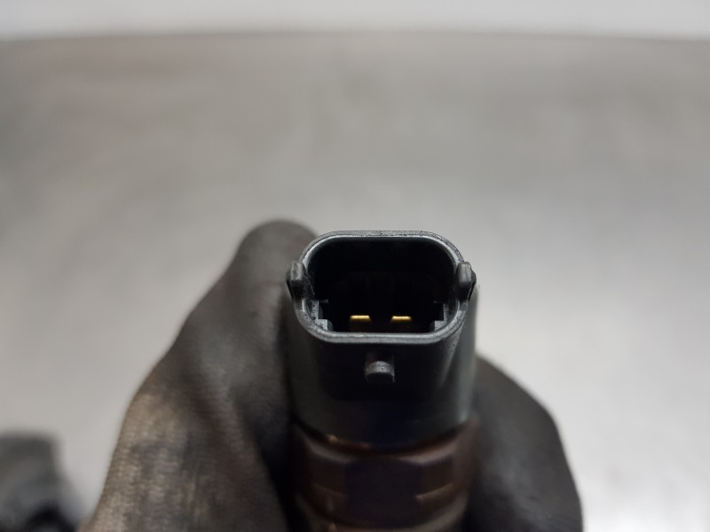 Recambio de inyector para hyundai tucson (jm) gl referencia OEM IAM 3380027900 0445110126 