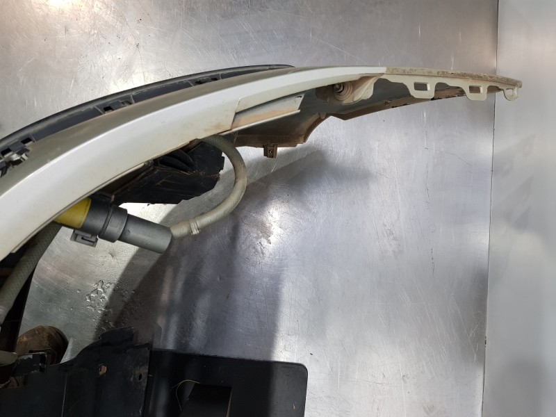 Recambio de paragolpes delantero para peugeot 407 confort referencia OEM IAM 7401RC  