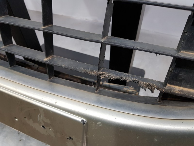 Recambio de paragolpes delantero para peugeot 407 confort referencia OEM IAM 7401RC  