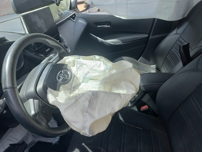 toyota corolla touring sports (e21) del año 2023