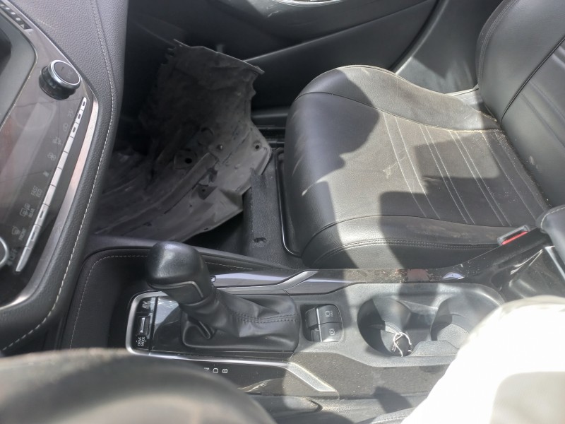 toyota corolla touring sports (e21) del año 2023