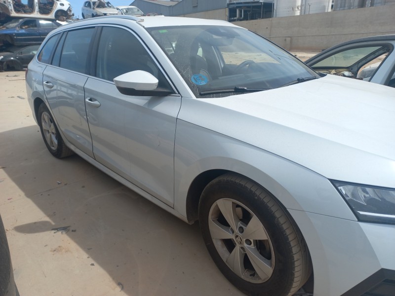 skoda octavia combi (nx5) del año 2021 skoda octavia combi (nx5) del año 2021