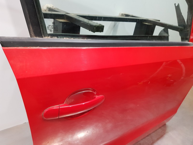 Recambio de puerta delantera derecha para volkswagen polo (6r1) advance referencia OEM IAM 6R4831056J  