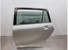 Recambio de puerta trasera izquierda para toyota verso active referencia OEM IAM 670040F020  