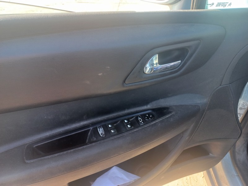 citroen c4 berlina del año 2005