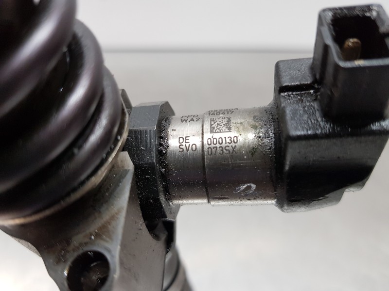 Recambio de inyector para volkswagen passat berlina (3c2) elegance referencia OEM IAM 000130073SX  