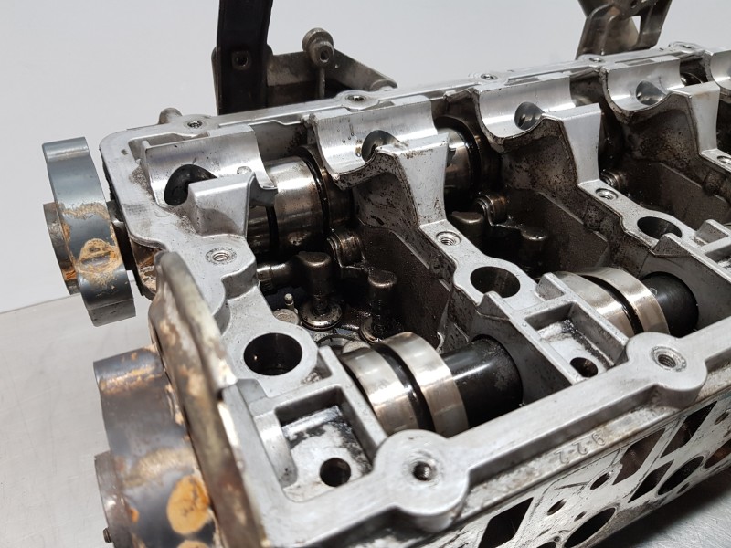 Recambio de culata para volkswagen passat berlina (3c2) elegance referencia OEM IAM 03G103264HX 03G131159 03G103351B