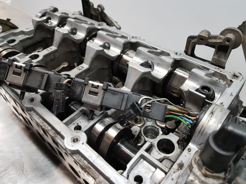 Recambio de culata para volkswagen passat berlina (3c2) elegance referencia OEM IAM 03G103264HX 03G131159 03G103351B