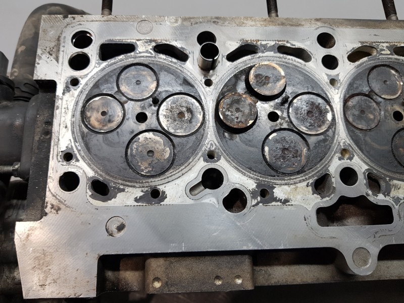 Recambio de culata para volkswagen passat berlina (3c2) elegance referencia OEM IAM 03G103264HX 03G131159 03G103351B