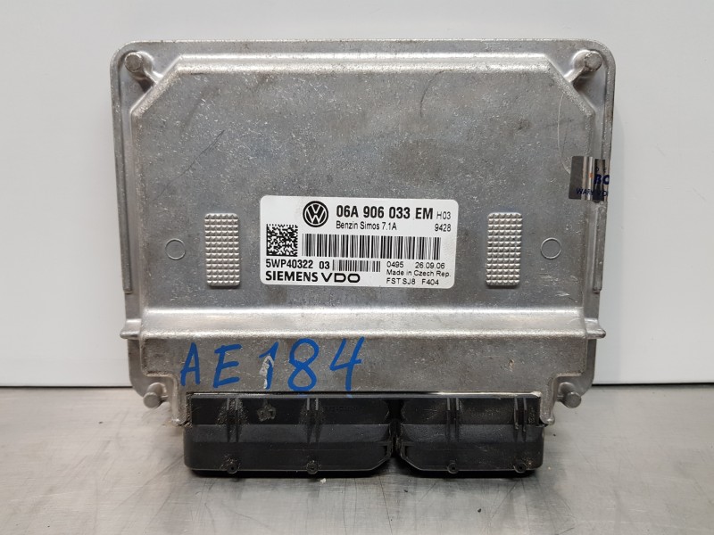 Recambio de centralita motor uce para volkswagen golf v berlina (1k1) highline referencia OEM IAM 06A906033EM 5WP40322  Recambio de centralita motor uce para volkswagen golf v berlina (1k1) highline referencia OEM IAM 06A906033EM 5WP40322