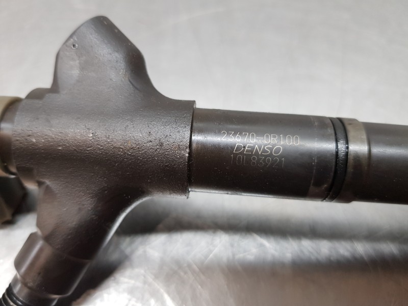 Recambio de inyector para toyota verso active referencia OEM IAM 236700R100   Recambio de inyector para toyota verso active referencia OEM IAM 236700R100