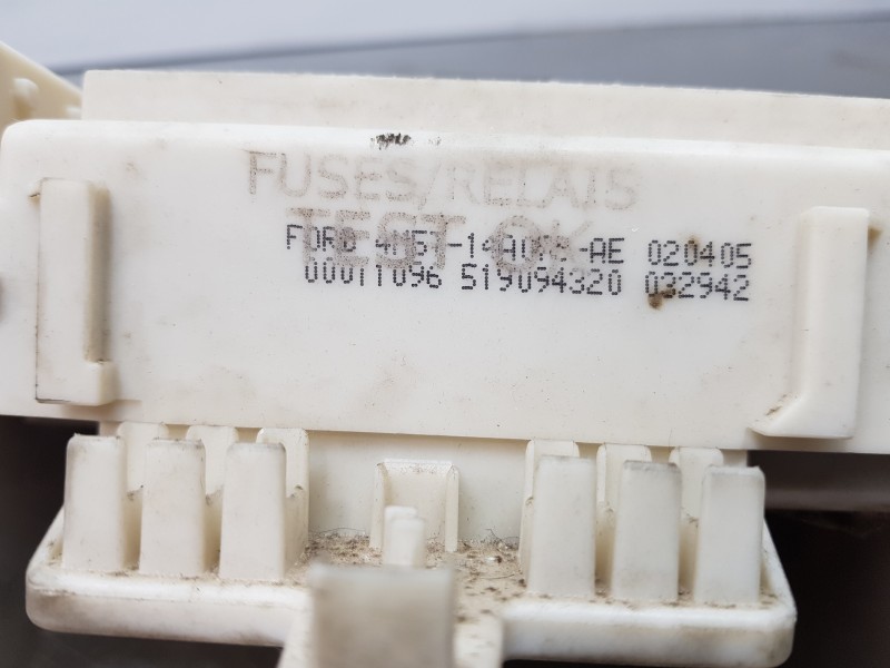 Recambio de caja reles / fusibles para ford focus berlina (cap) trend referencia OEM IAM 4M5T14A073AE  