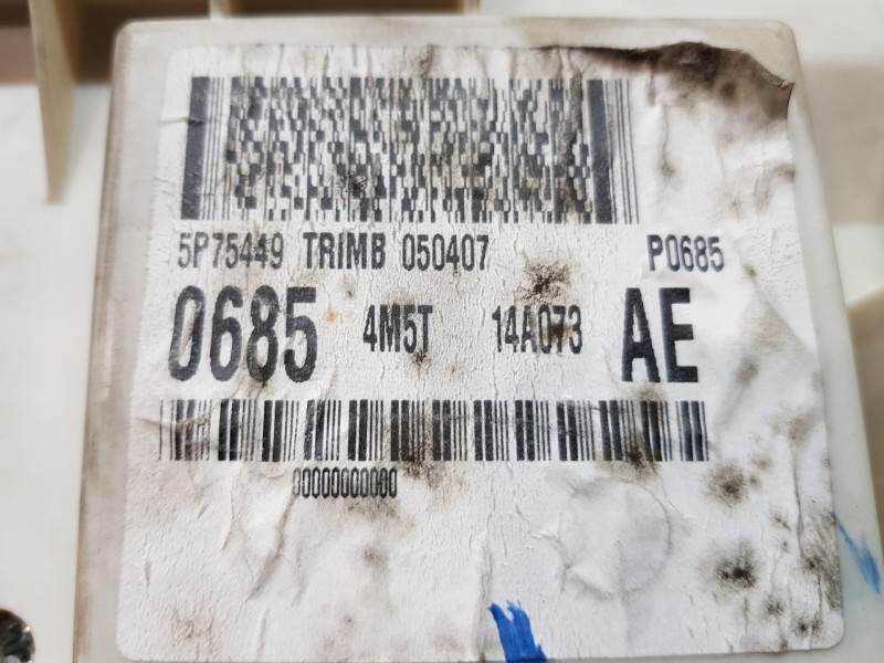 Recambio de caja reles / fusibles para ford focus berlina (cap) trend referencia OEM IAM 4M5T14A073AE  