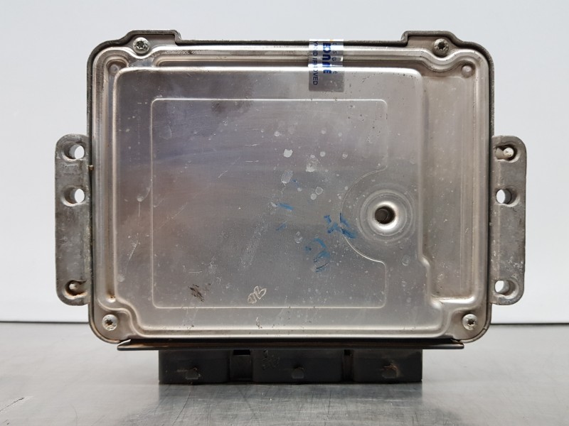 Recambio de centralita motor uce para ford focus berlina (cap) trend referencia OEM IAM 4M5112A650NE 0281011263  Recambio de centralita motor uce para ford focus berlina (cap) trend referencia OEM IAM 4M5112A650NE 0281011263