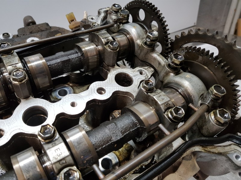 Recambio de culata para toyota verso active referencia OEM IAM 1110129605 1110109405  Recambio de culata para toyota verso active referencia OEM IAM 1110129605 1110109405