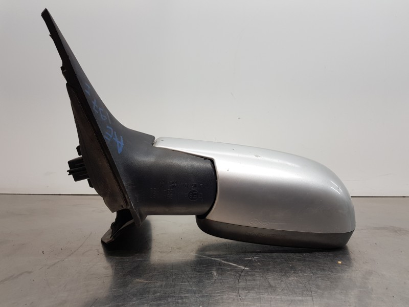 Recambio de retrovisor izquierdo para renault scenic ii authentique referencia OEM IAM 7701068384  