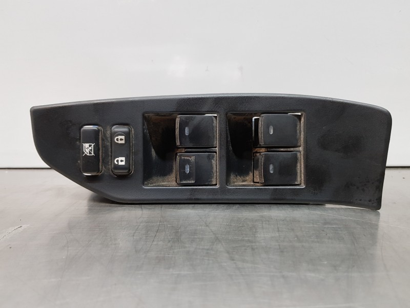 Recambio de mando elevalunas delantero izquierdo para toyota verso active referencia OEM IAM 8404005020   Recambio de mando elevalunas delantero izquierdo para toyota verso active referencia OEM IAM 8404005020