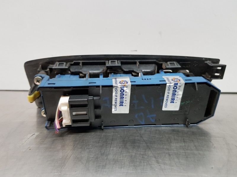 Recambio de mando elevalunas delantero izquierdo para toyota verso active referencia OEM IAM 8404005020   Recambio de mando elevalunas delantero izquierdo para toyota verso active referencia OEM IAM 8404005020