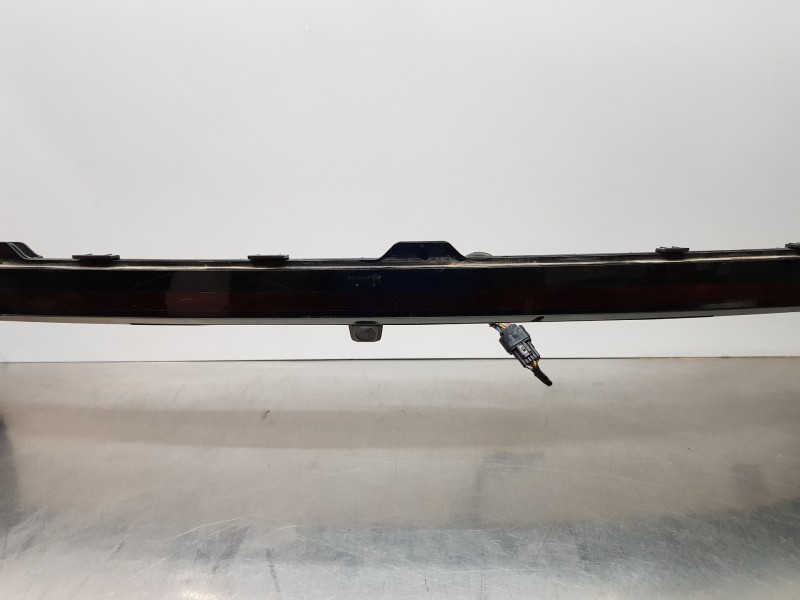 Recambio de piloto trasero central para hyundai tucson hybrid referencia OEM IAM 92403N7020  