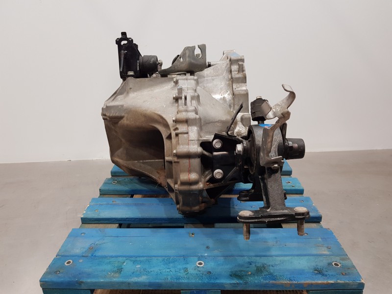 Recambio de caja cambios para toyota verso active referencia OEM IAM 3030064080   Recambio de caja cambios para toyota verso active referencia OEM IAM 3030064080