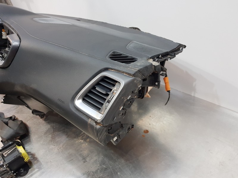 Recambio de kit airbag para kia ceed drive referencia OEM IAM 84710J7AA0WK 80300J7000 80100J7100