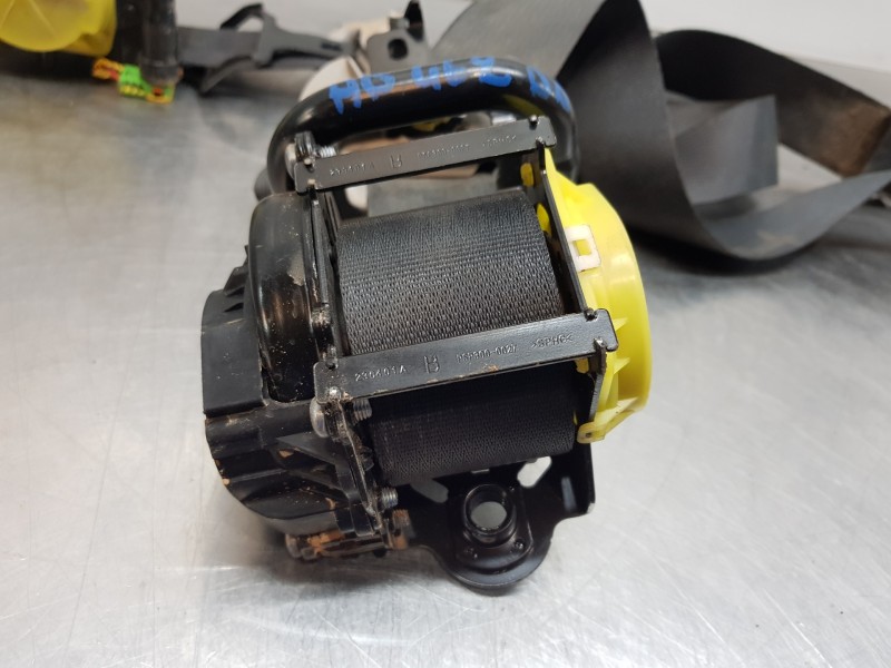 Recambio de kit airbag para kia ceed drive referencia OEM IAM 84710J7AA0WK 80300J7000 80100J7100