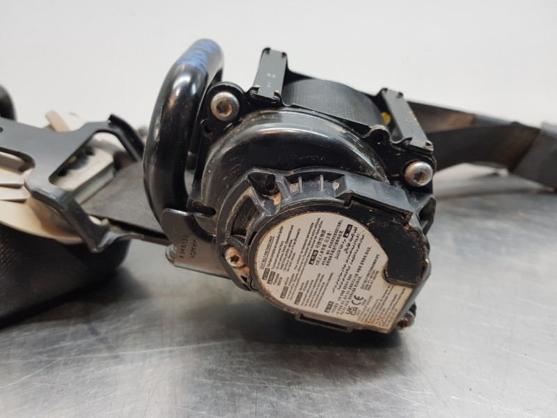 Recambio de kit airbag para kia ceed drive referencia OEM IAM 84710J7AA0WK 80300J7000 80100J7100