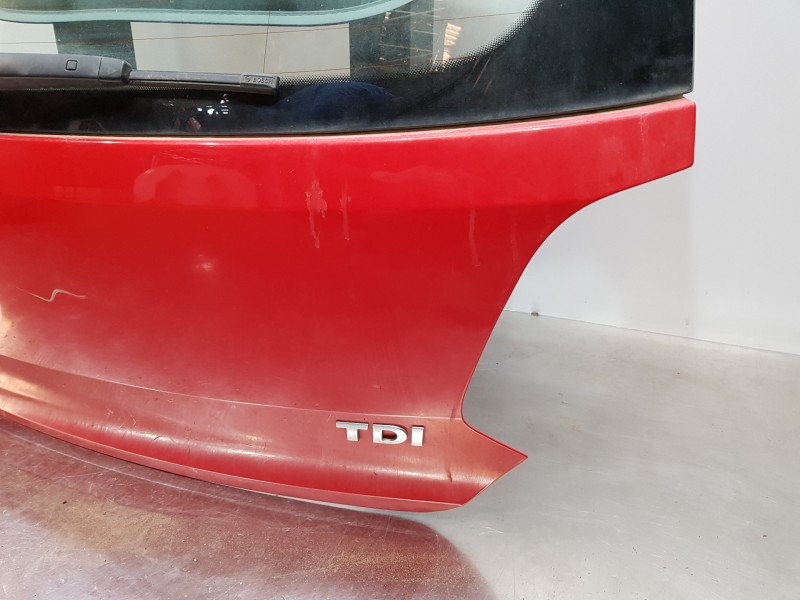 Recambio de porton trasero para volkswagen polo (6r1) advance referencia OEM IAM 6R6827025C  
