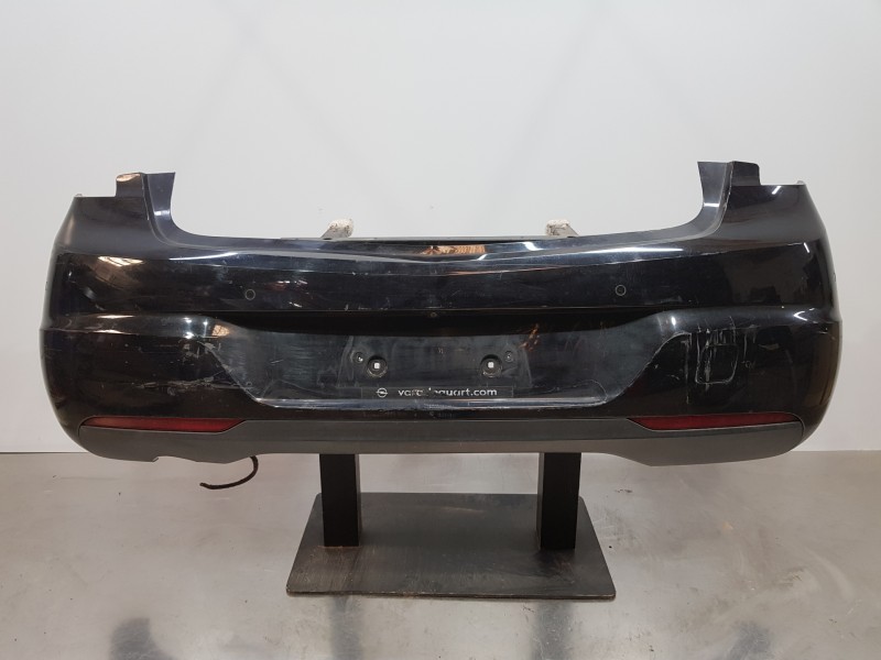 Recambio de paragolpes trasero para opel astra k lim. 5türig expression referencia OEM IAM 39120002  