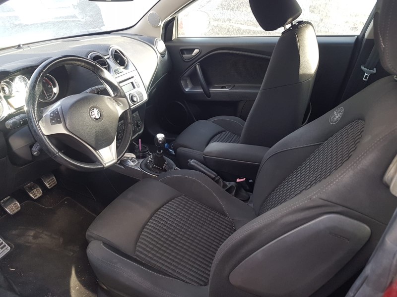 alfa romeo mito (145) del año 2009