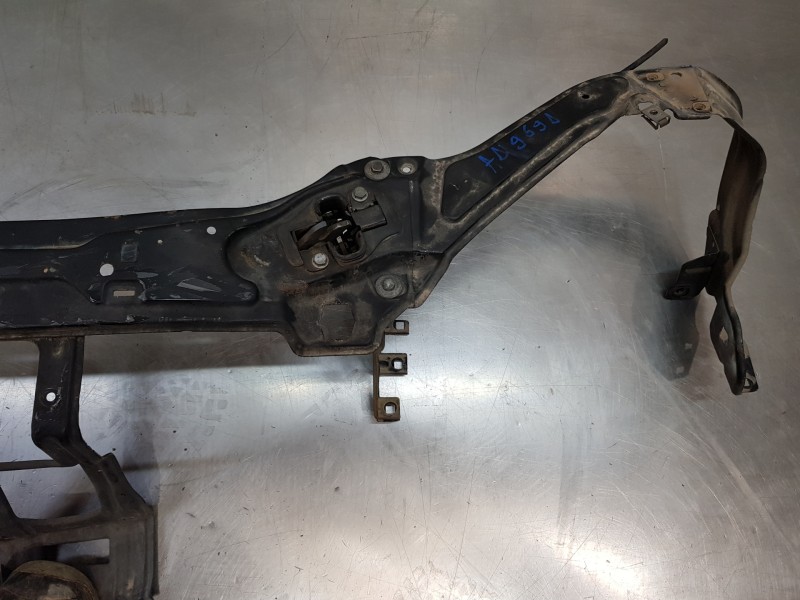 Recambio de panel frontal para mercedes clase clk (w209) coupe 270 referencia OEM IAM A2096201472  