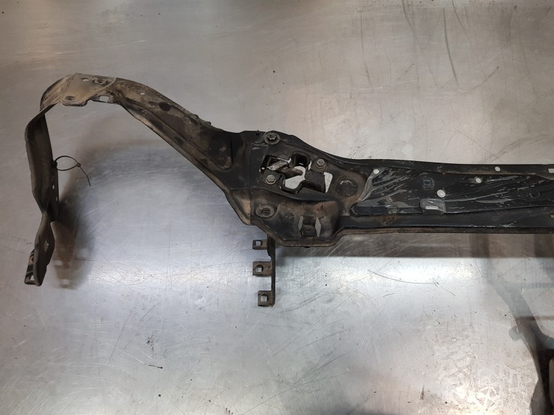 Recambio de panel frontal para mercedes clase clk (w209) coupe 270 referencia OEM IAM A2096201472  