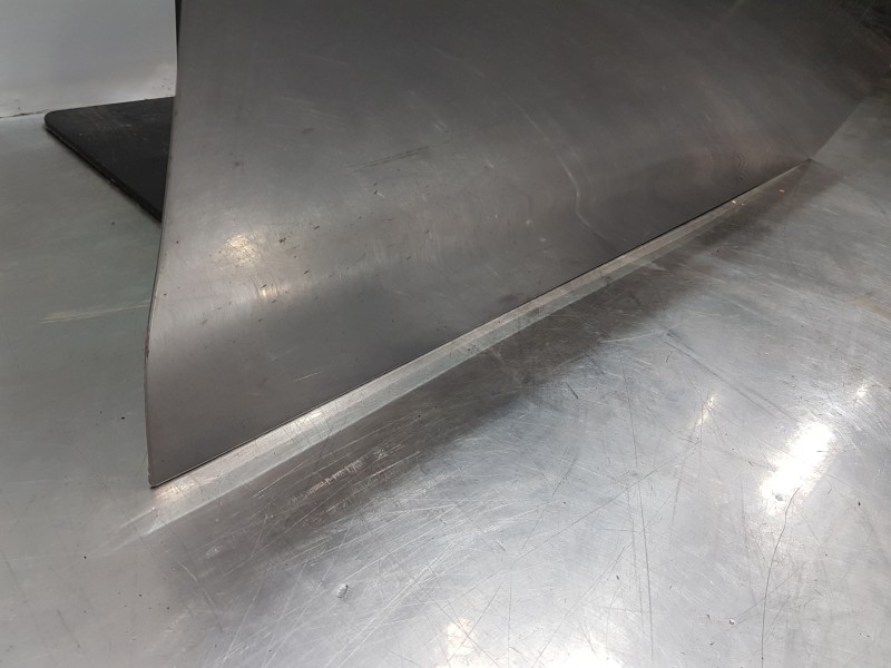 Recambio de puerta delantera derecha para peugeot 208 (p2) puretech referencia OEM IAM 9827577580  