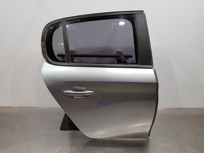 Recambio de puerta trasera derecha para peugeot 208 (p2) puretech referencia OEM IAM 9827578080  