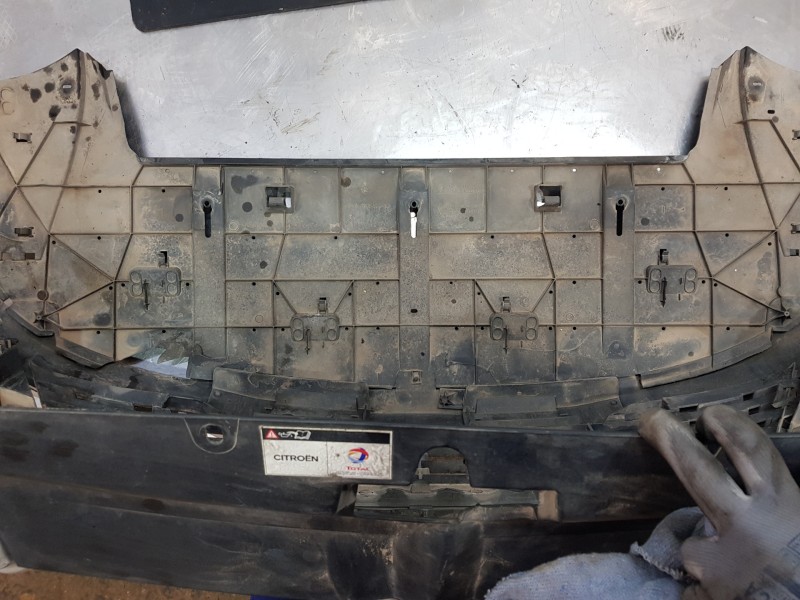 Recambio de paragolpes delantero para citroen c4 berlina collection referencia OEM IAM 7401AP 7401NQ  Recambio de paragolpes delantero para citroen c4 berlina collection referencia OEM IAM 7401AP 7401NQ