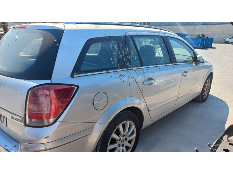 opel astra h caravan del año 2005