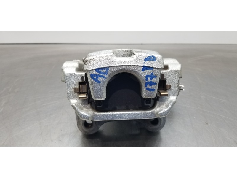 Recambio de pinza freno trasera derecha para toyota rav 4 plug-in hybrid advance referencia OEM IAM 4783042100  
