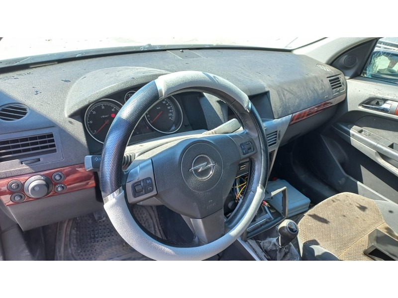 opel astra h caravan del año 2005