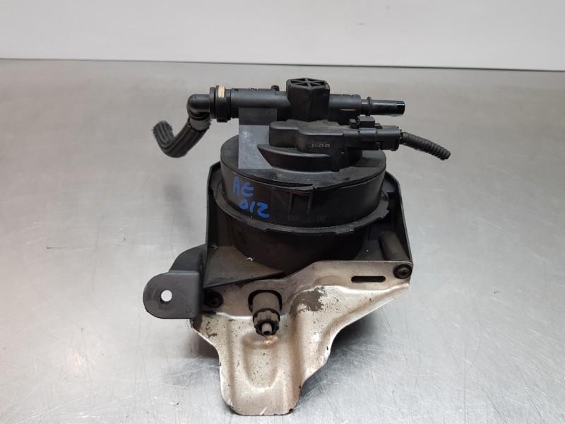 Recambio de soporte filtro gasoil para volvo s40 berlina summum referencia OEM IAM 30725048 9845928180  Recambio de soporte filtro gasoil para volvo s40 berlina summum referencia OEM IAM 30725048 9845928180