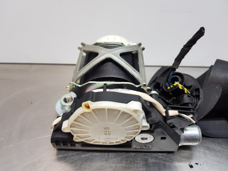 Recambio de cinturon seguridad delantero derecho para volkswagen polo (6r1) advance referencia OEM IAM 6R4857706RAA 6R4857706 