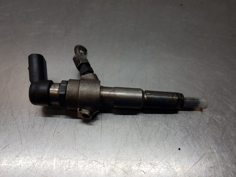 Recambio de inyector para ford fiesta (cbk) concept referencia OEM IAM 9654551080  