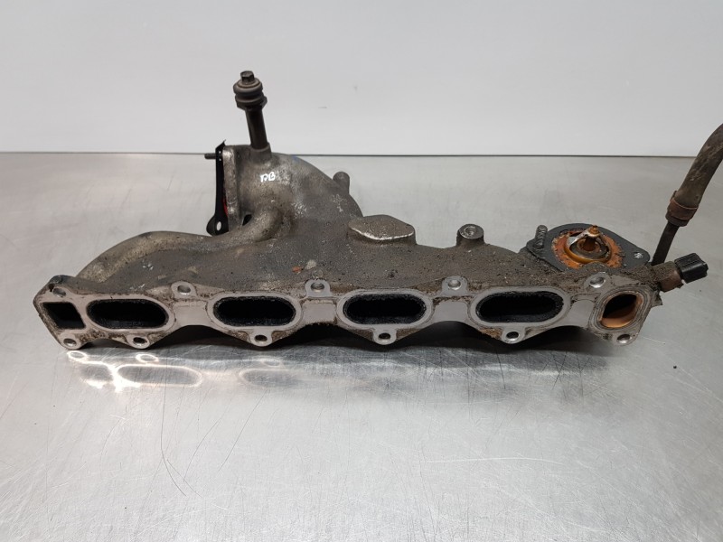 Recambio de colector admision para hyundai tucson (jm) gl referencia OEM IAM 2831027000  