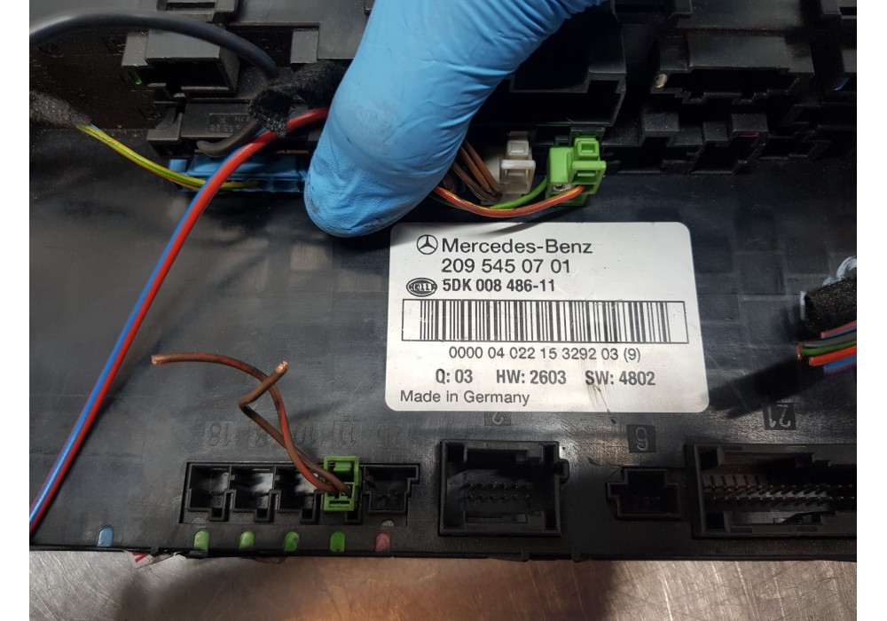 Recambio de caja reles / fusibles para mercedes clase clk (w209) coupe 270 referencia OEM IAM 2095450701 5DK008486 5DK00848611