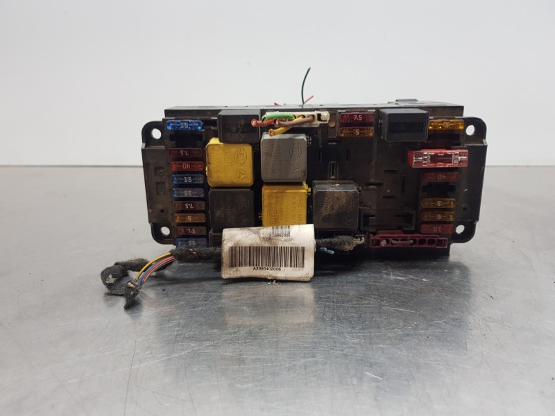 Recambio de caja reles / fusibles para mercedes clase clk (w209) coupe 270 referencia OEM IAM 2095451001  