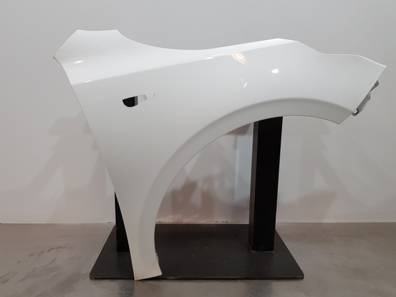 Recambio de aleta delantera derecha para kia ceed drive referencia OEM IAM 66321J7010  