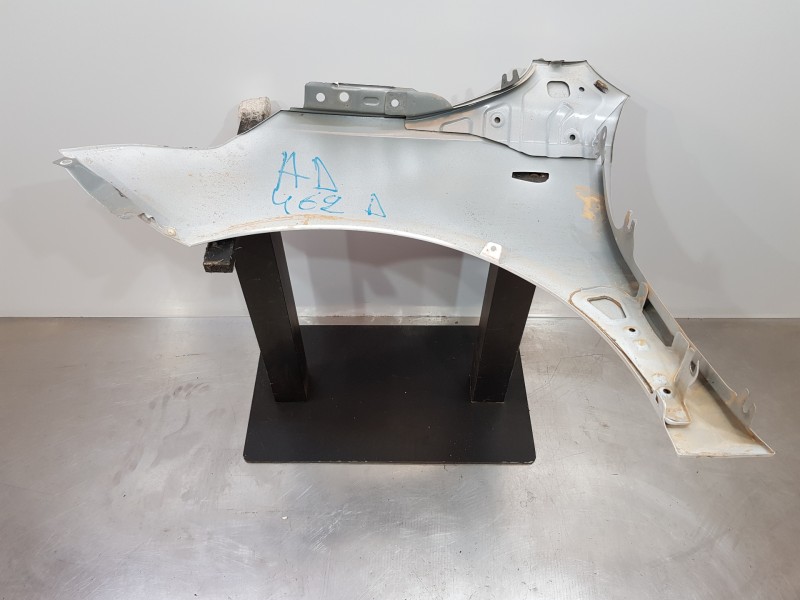 Recambio de aleta delantera derecha para kia ceed drive referencia OEM IAM 66321J7010  