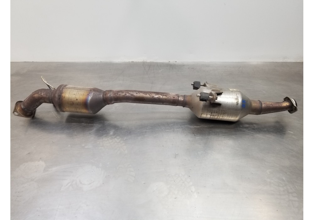 Recambio de catalizador para toyota corolla touring sports (e21) hybrid referencia OEM IAM 174100TJ20  