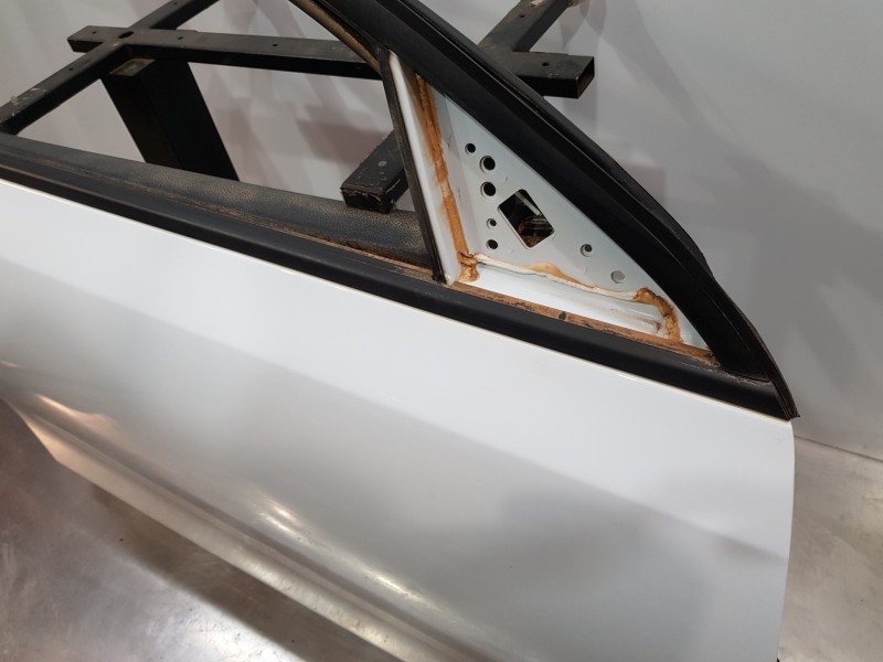 Recambio de puerta delantera derecha para kia ceed drive referencia OEM IAM 76004J7000  