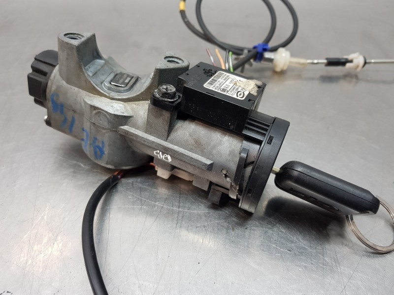 Recambio de conmutador de arranque para nissan qashqai (j10) tekna referencia OEM IAM D8700JD800 28590C9968 