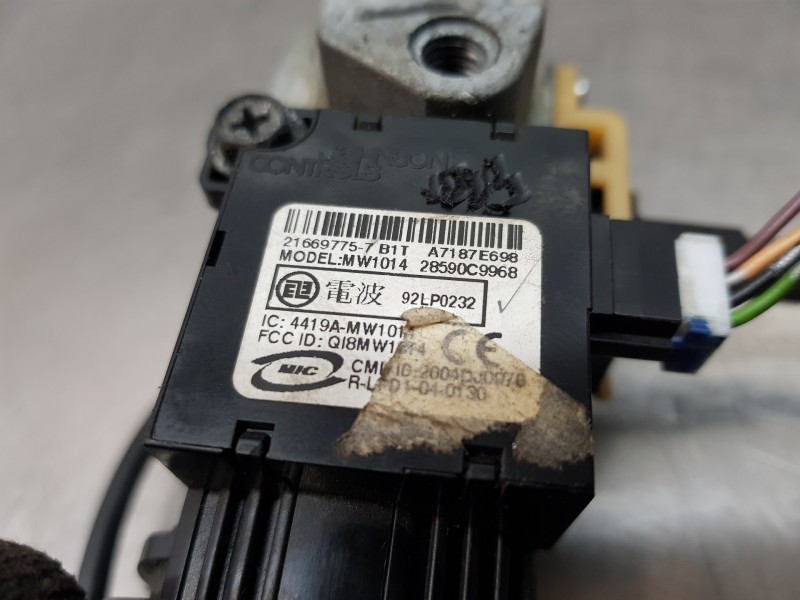 Recambio de conmutador de arranque para nissan qashqai (j10) tekna referencia OEM IAM D8700JD800 28590C9968 